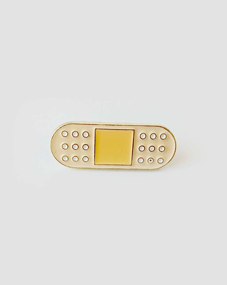 00607296 - bandage Brooch